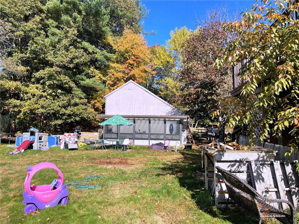 114 Colwell Road, Burrillville