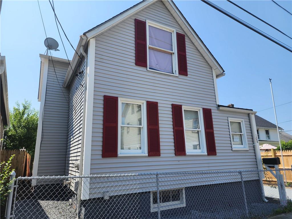 108 Cedar Avenue, East Providence