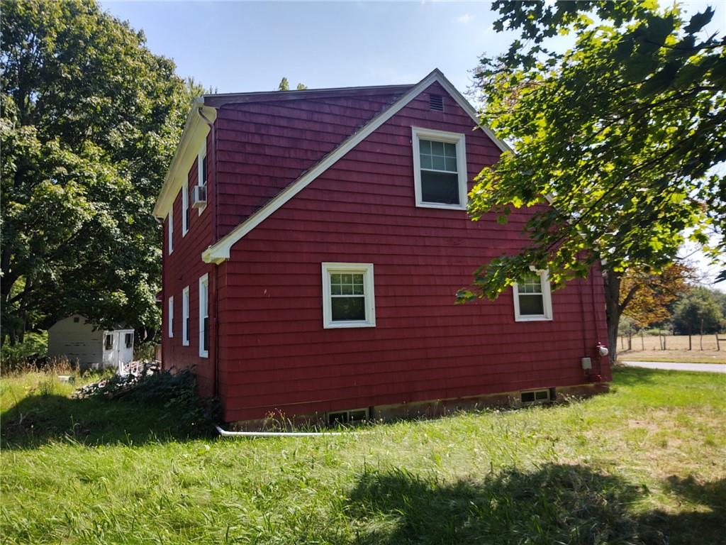 62 Chestnut Street, Seekonk