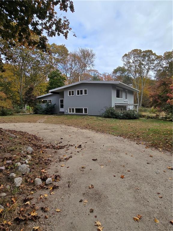 370 Biscuit City Road, South Kingstown