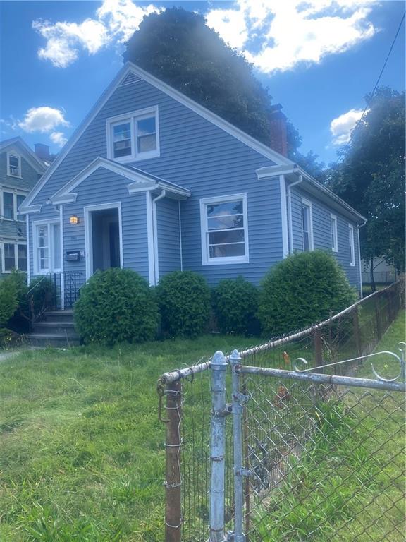 291 Farmington Avenue, Cranston