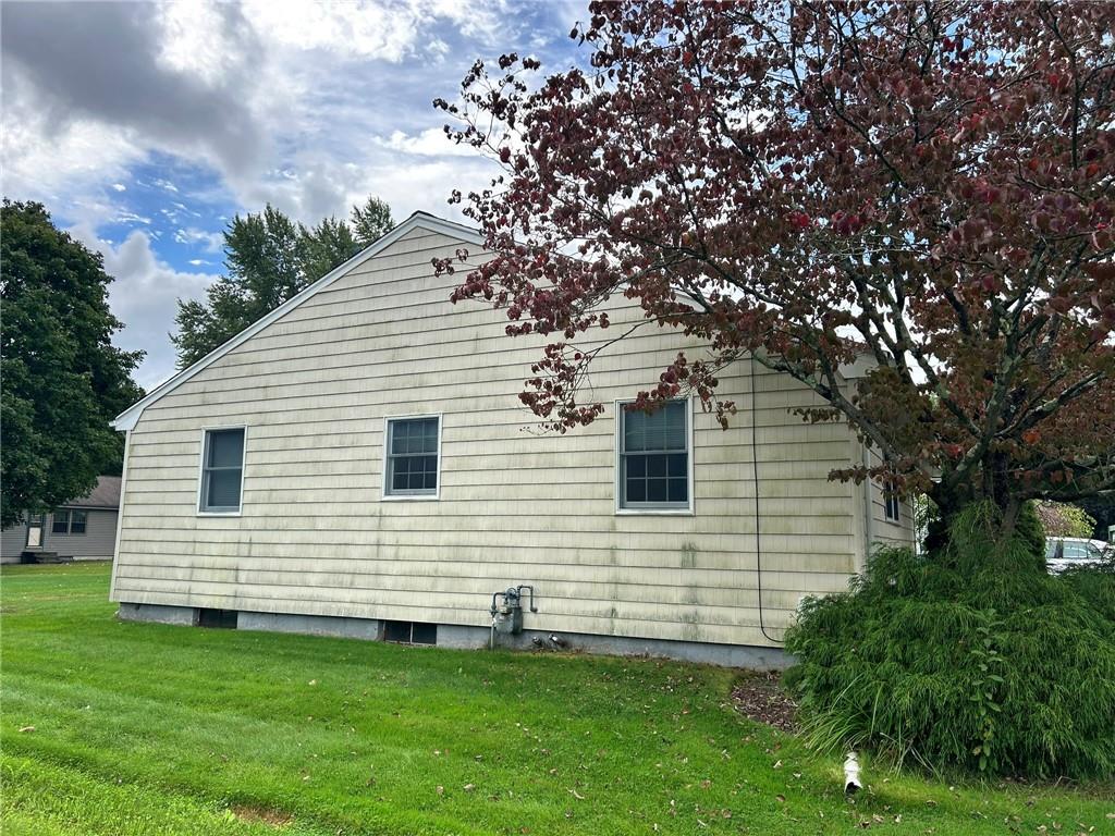 85 Ferncliffe Road, Seekonk