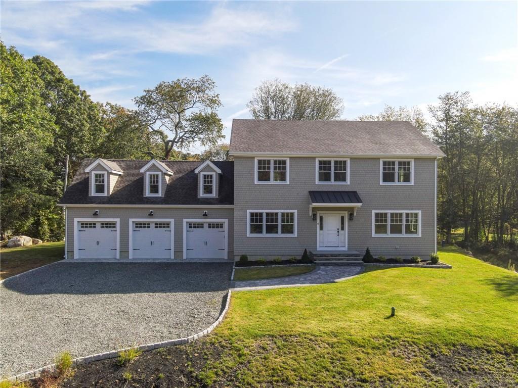 4 Heather Hollow Drive, South Kingstown