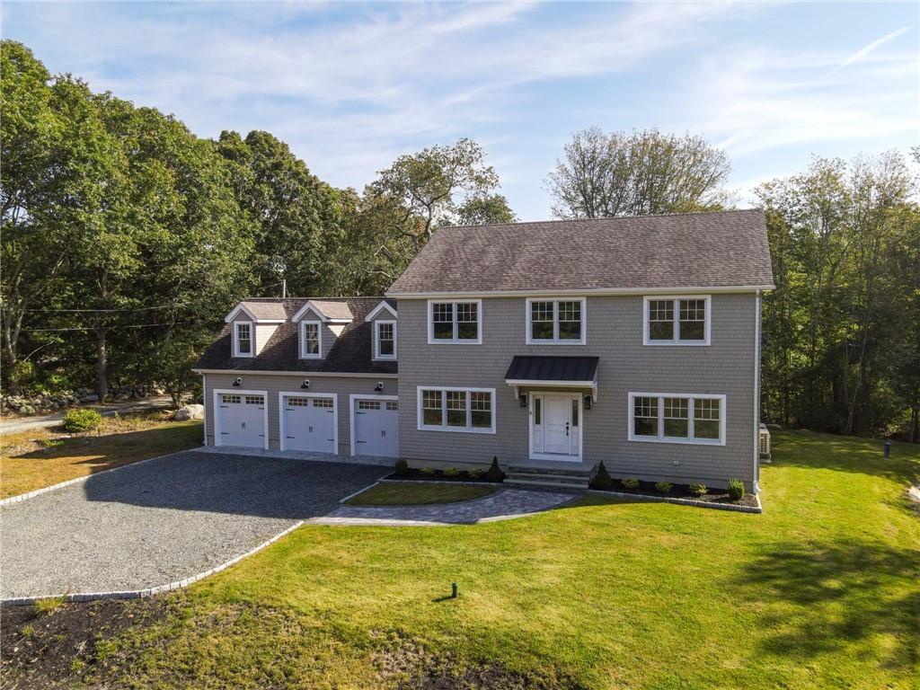 4 Heather Hollow Drive, South Kingstown