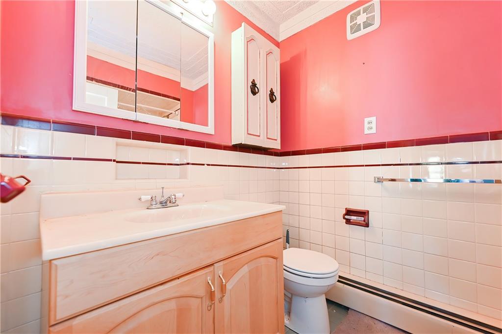 542 Prospect Street, Woonsocket