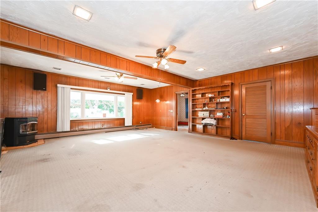 542 Prospect Street, Woonsocket