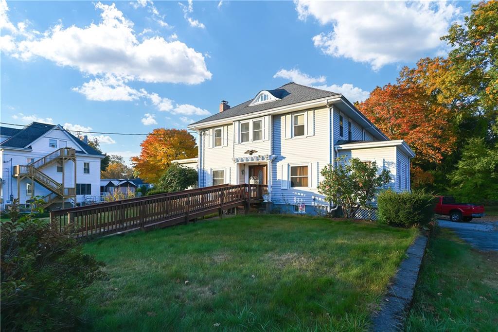 542 Prospect Street, Woonsocket