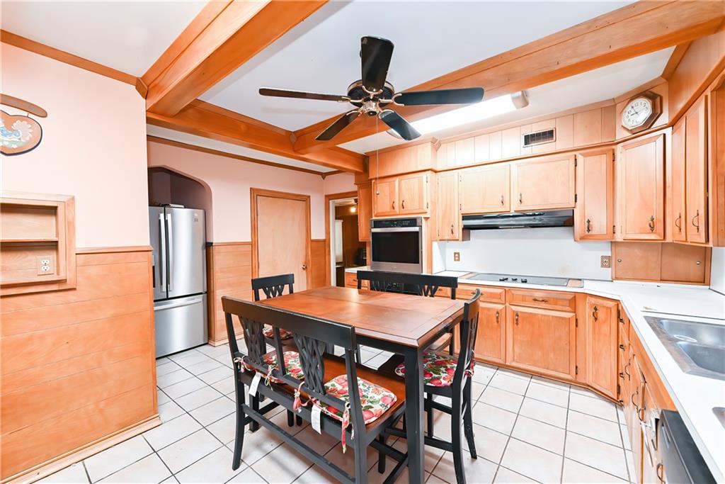 542 Prospect Street, Woonsocket