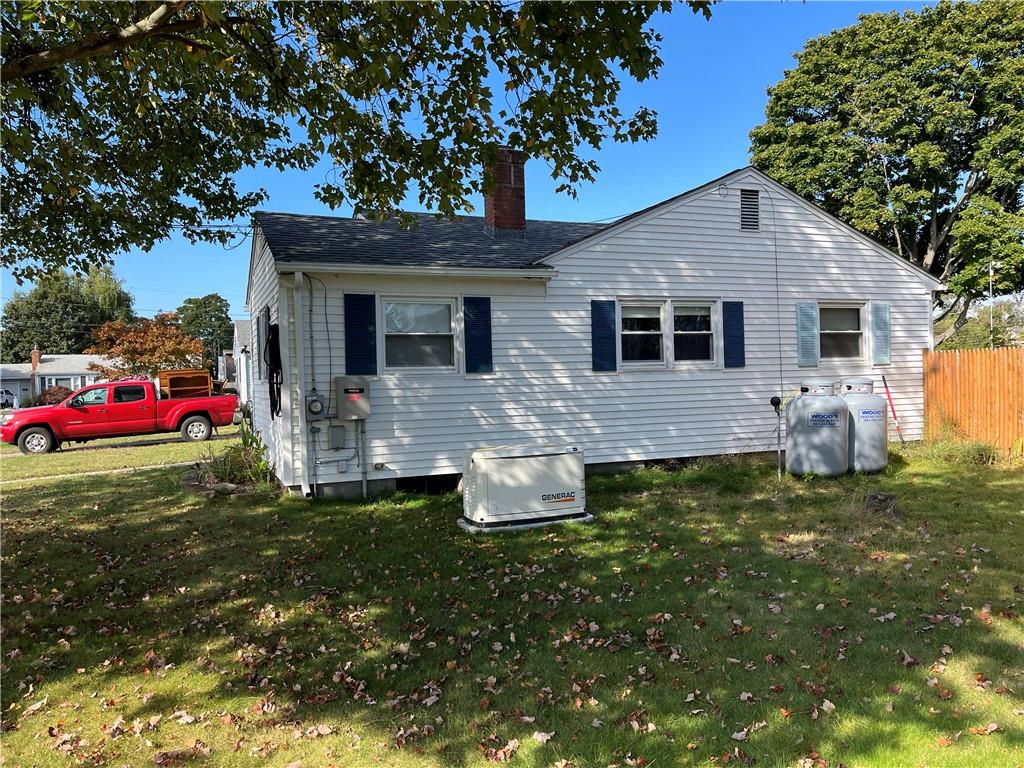 5 Robin Hood Drive, East Providence