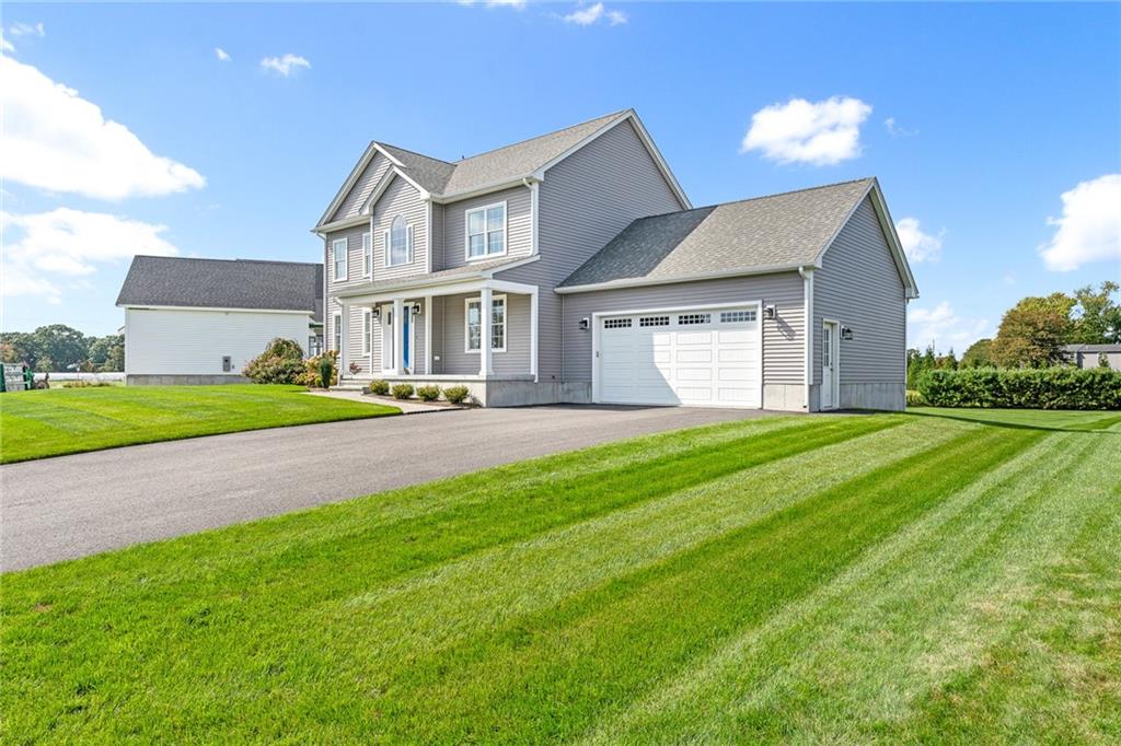 8 Lannister Lane, Seekonk