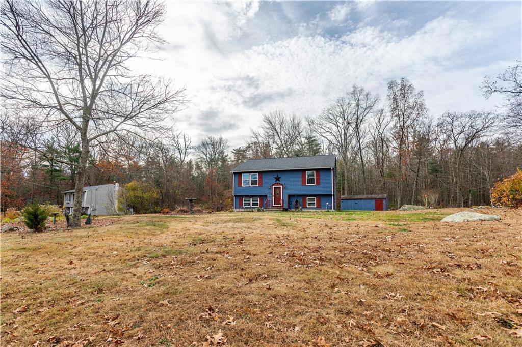 3222 Flat River Road, Coventry