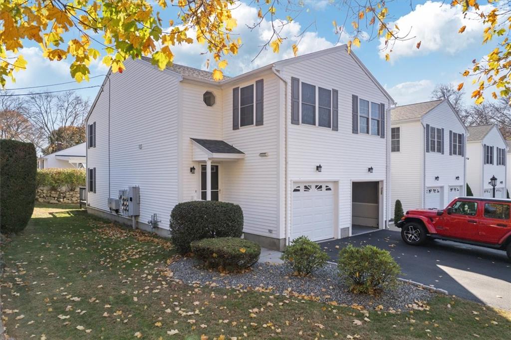 572 Smithfield Road, Unit#11, North Providence