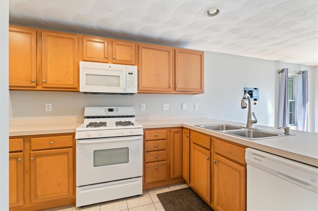 572 Smithfield Road, Unit#11, North Providence