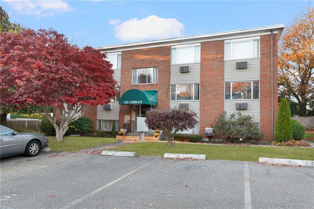 53 Urban Avenue, Unit#3b, North Providence