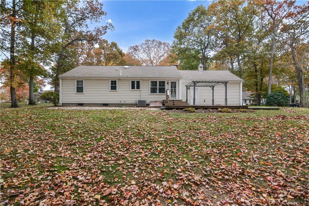 26 Tallwood Drive, Seekonk