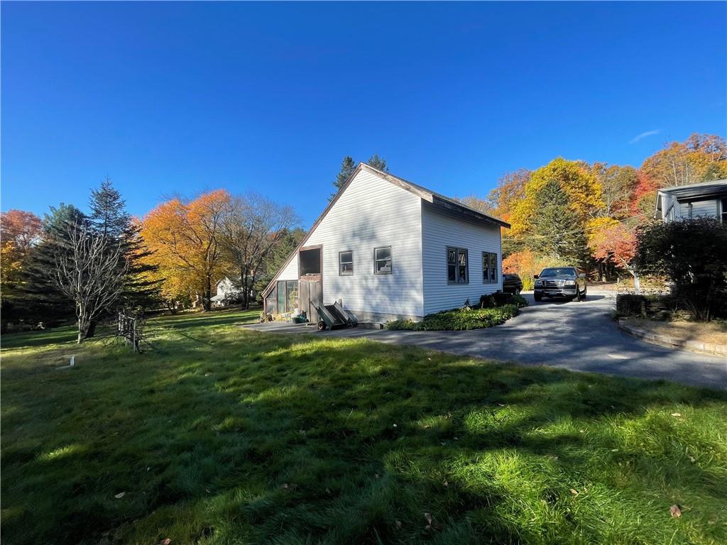 560 Whipple Road, Burrillville