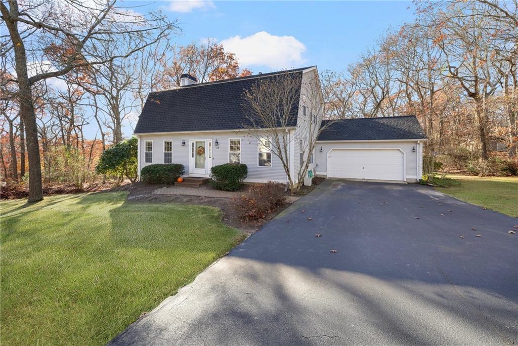 19 Ridge Crest Lane, South Kingstown