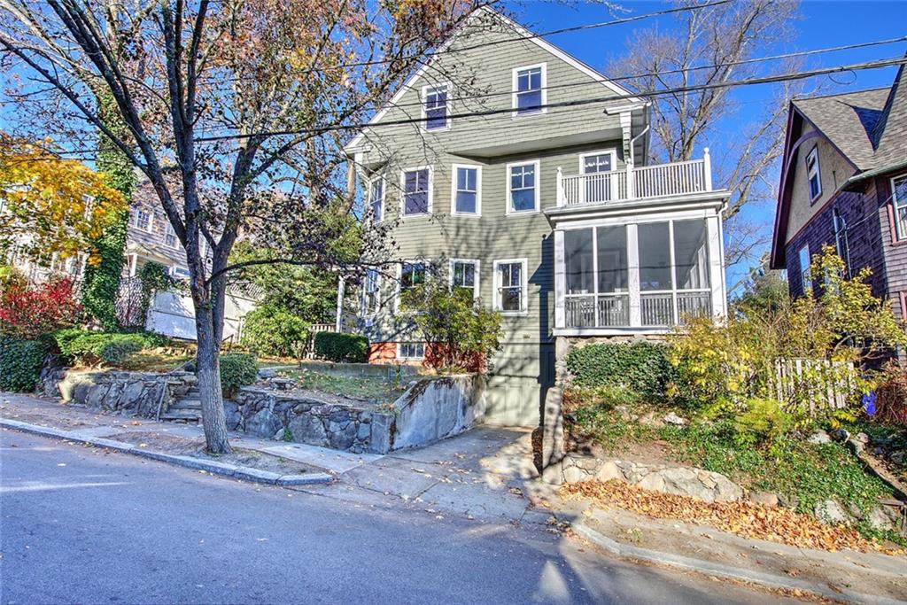 12 Everett Avenue, Providence