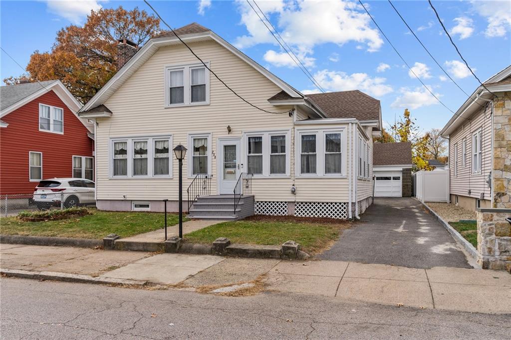 258 Perrin Avenue, Pawtucket