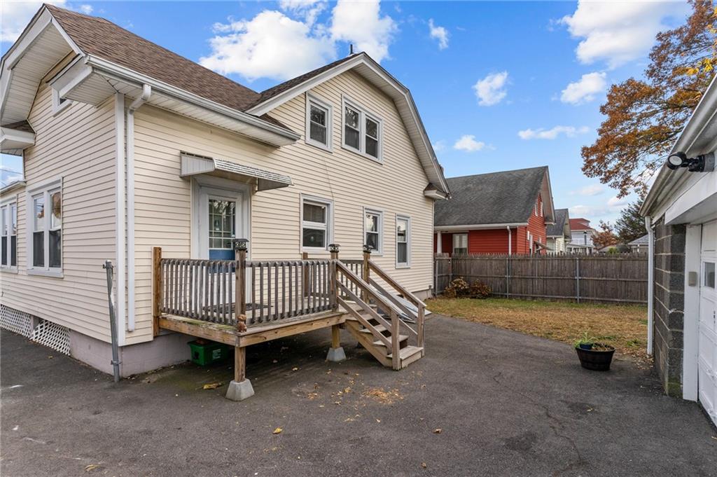 258 Perrin Avenue, Pawtucket