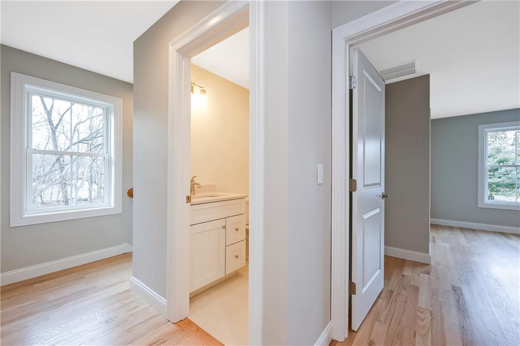 780 Tower Hill Road, North Kingstown