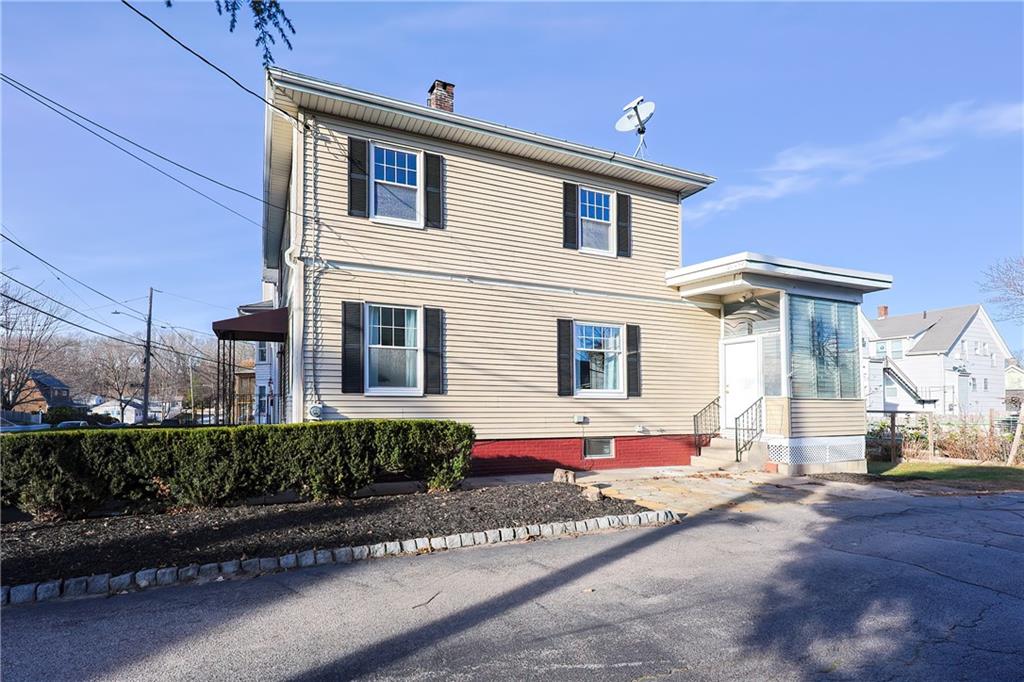 93 Andrews Street, Woonsocket