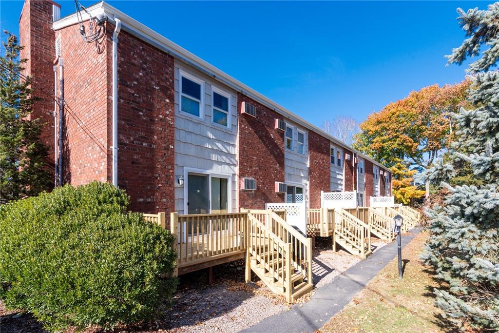 25 Crestview Drive, Unit#c, Westerly