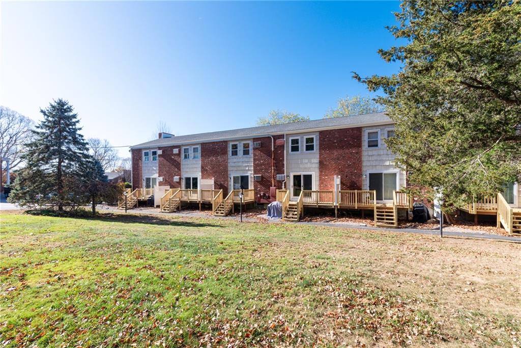 25 Crestview Drive, Unit#c, Westerly