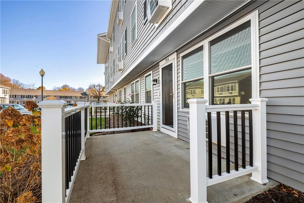 200 Post Road, Unit#504, Warwick