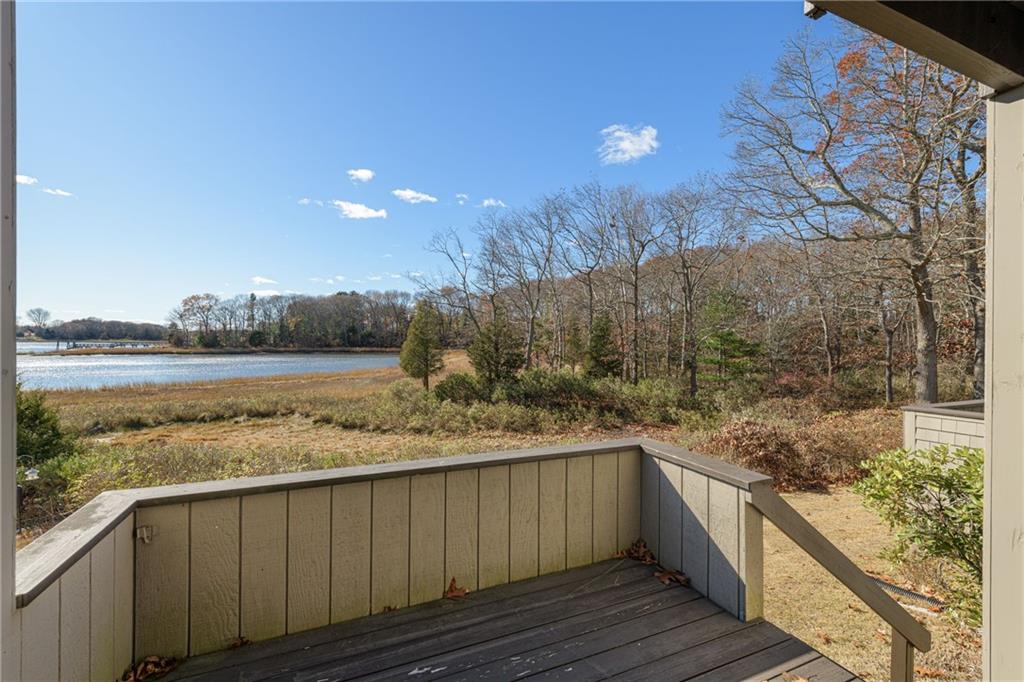 255 Fishing Cove Road, North Kingstown