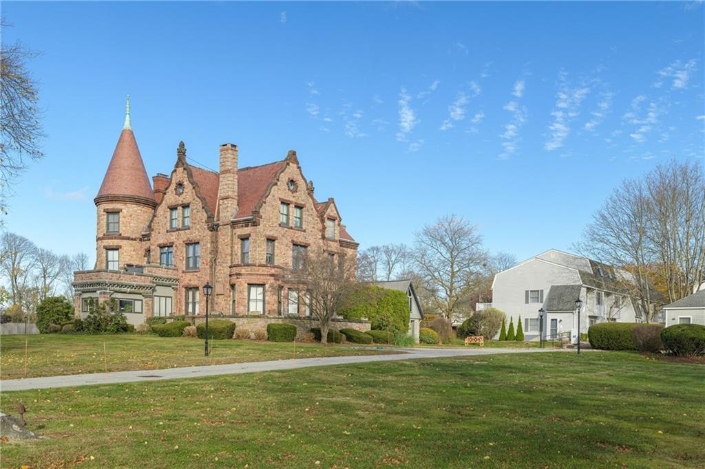 364 Bellevue Avenue, Unit#a6, Newport