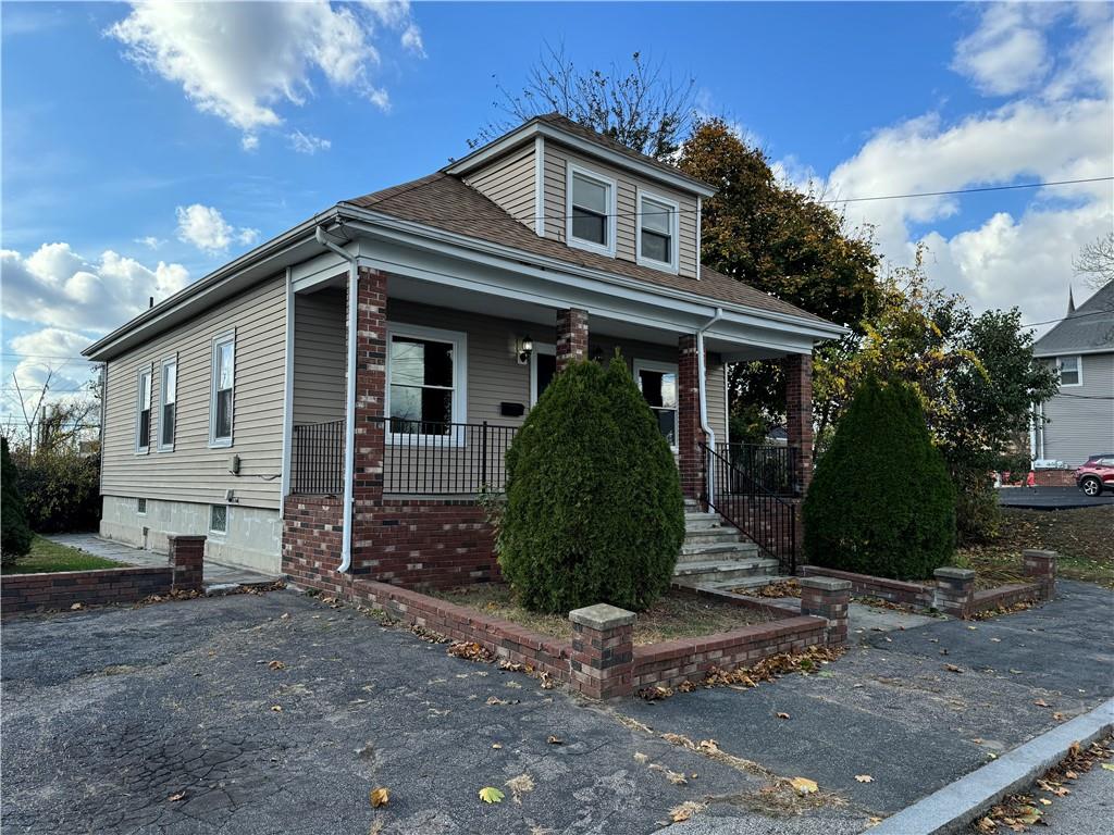 15 Reynolds Street, East Providence