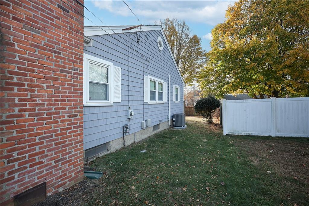 61 Cushman Avenue, East Providence