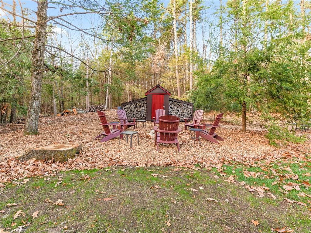 536 Douglas Hook Road, Glocester