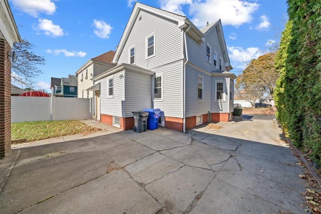 196 Alabama Avenue, Providence