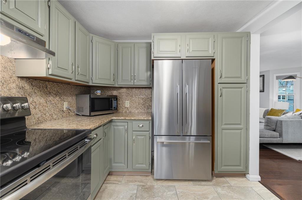 2 Overlook Circle, Unit#c, North Providence