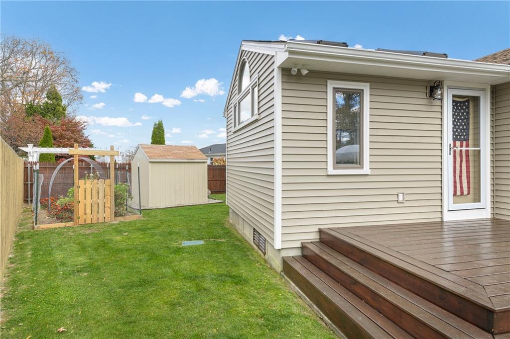 21 Geranium Circle, Cranston