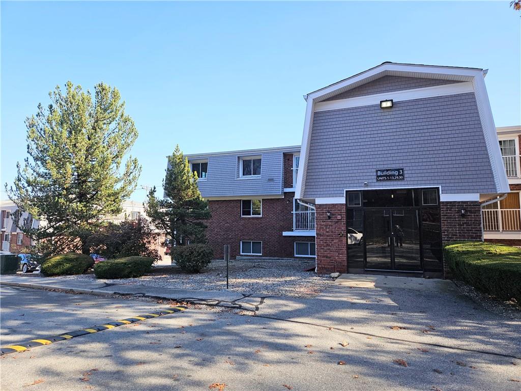 300 Smithfield Road, Unit#p3-12, North Providence