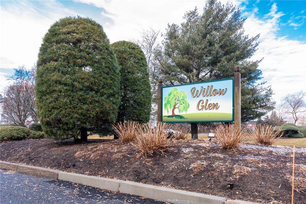 1 Willow Glen Circle, Unit#95, Warwick