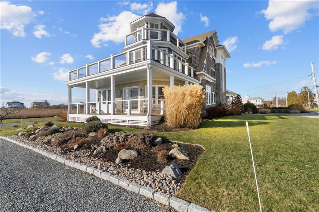 37 Coast Guard Avenue, South Kingstown