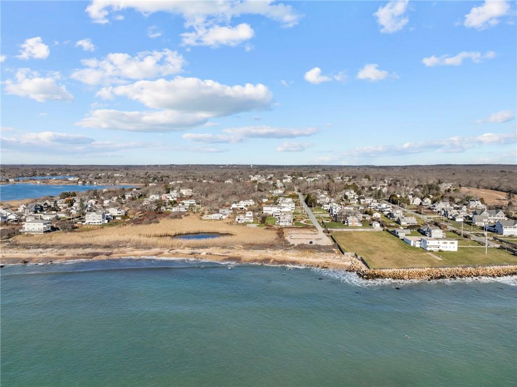 37 Coast Guard Avenue, South Kingstown