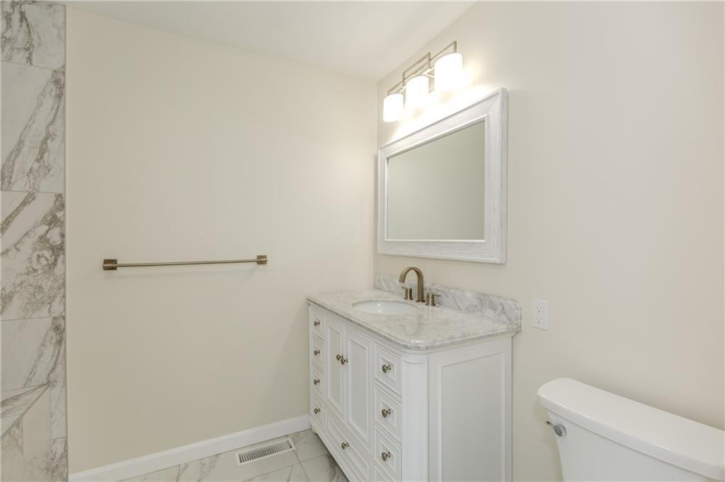 76 Valley Green Court, Unit#c, North Providence