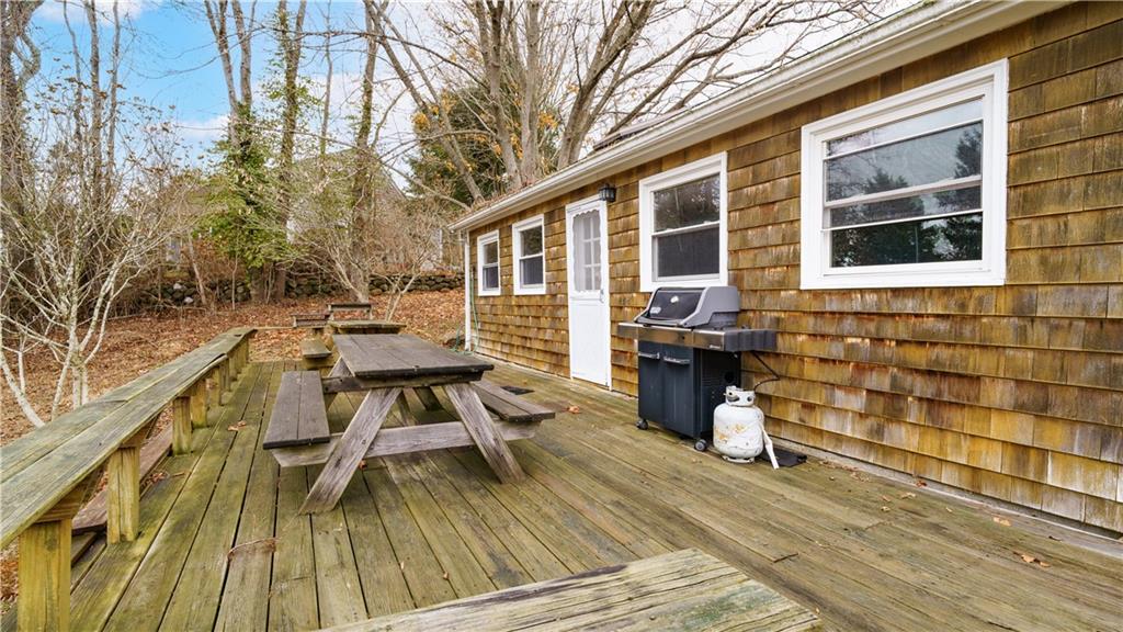 83 Gooseberry Road, South Kingstown