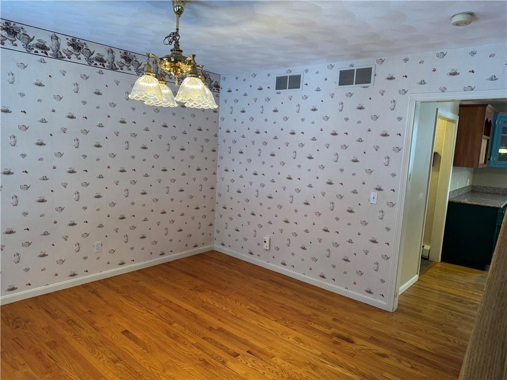 106 Derbyshire Drive, Cranston