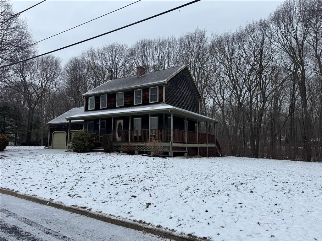 106 Derbyshire Drive, Cranston