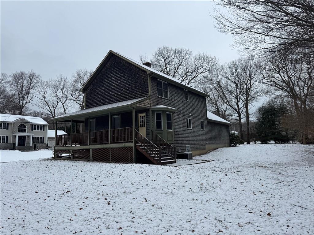 106 Derbyshire Drive, Cranston