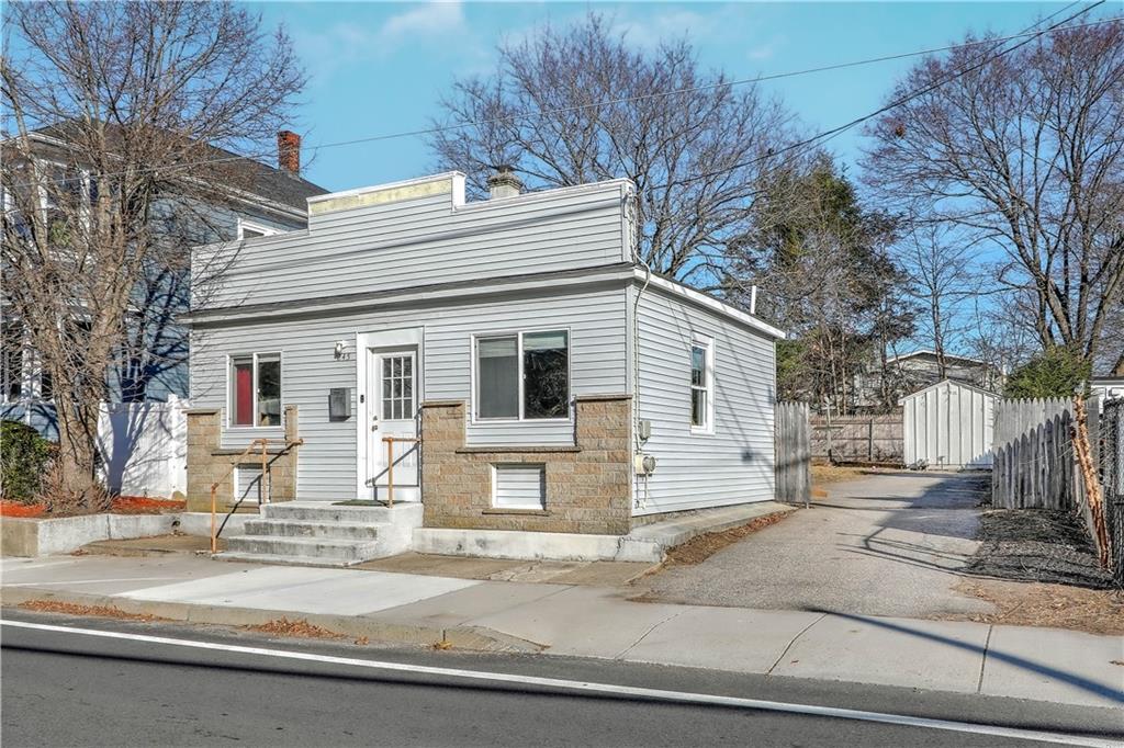 245 Woonasquatucket Avenue, North Providence