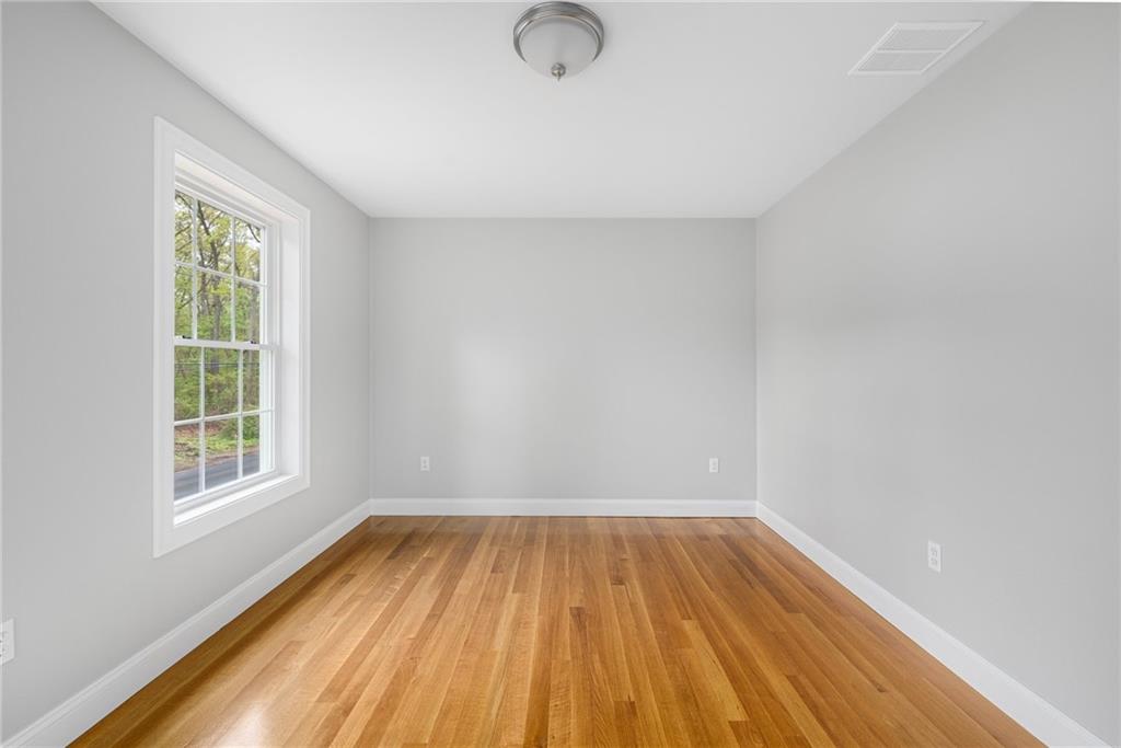 299 Palmer Avenue, Warwick