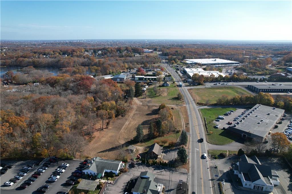 1987 - 1931 Plainfield Pike, Johnston