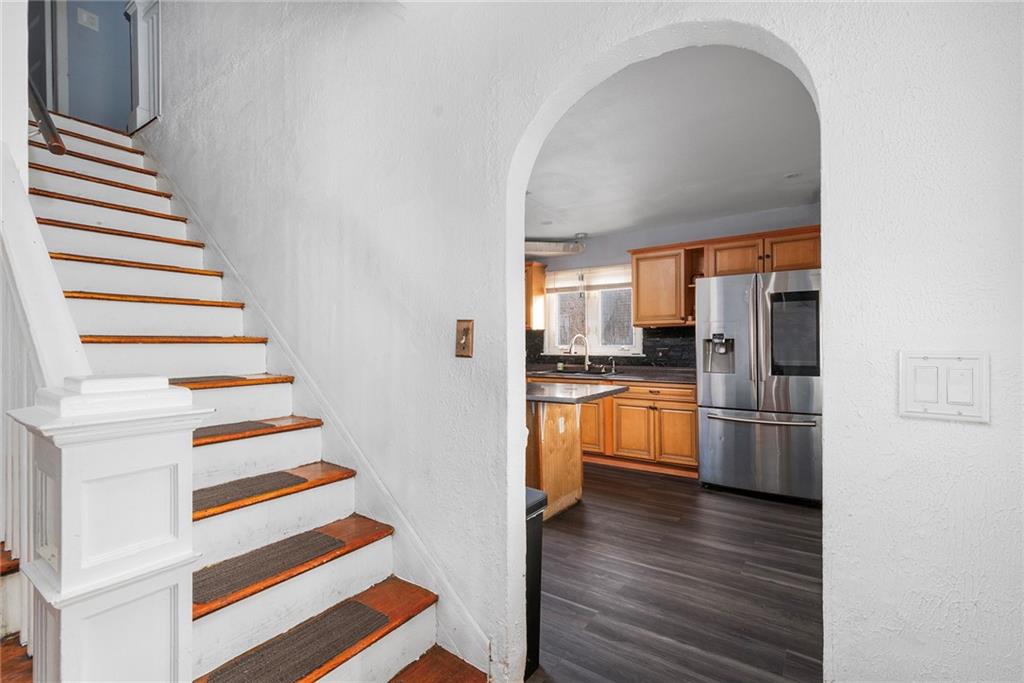 1134 Pawtucket Avenue, East Providence